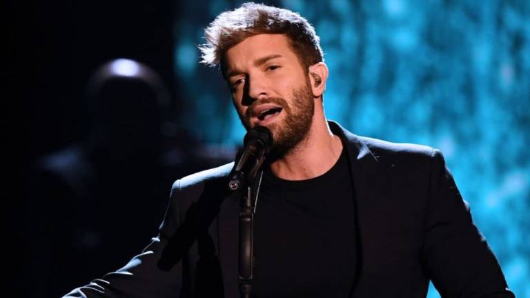 Cantante español Pablo Alborán declara en redes ser homosexual
