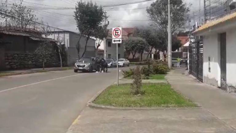 Al menos dos heridos en Cuenca por un ataque armado en contra de ocupantes de un vehículo