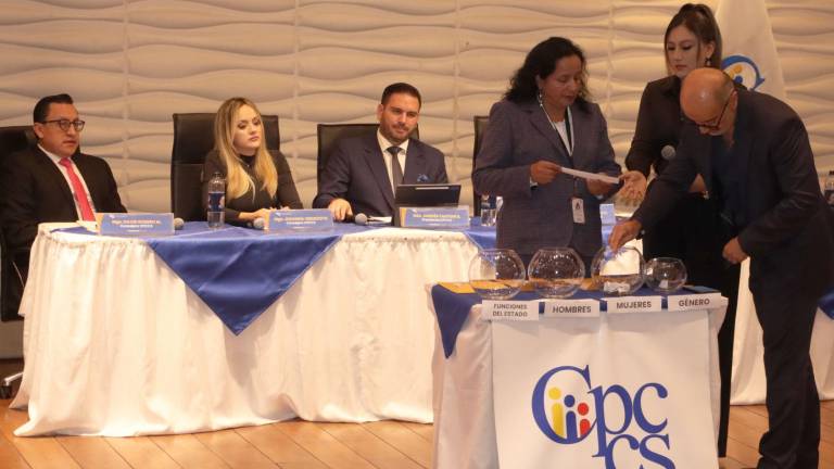 Sorteo público para la integración de la Comisión Ciudadana de Selección de Fiscal General del Estado, convocada por el CPCCS.