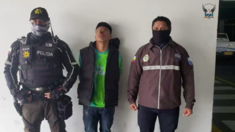 Recapturan en Ambato a alias 'La Pulga': uno de los fugados de la cárcel de El Rodeo