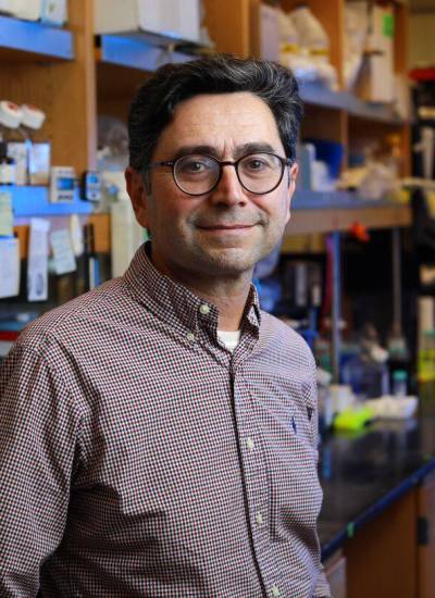 ARDEM PATAPOUTIAN, recibió el Nobel por una investigación que le tomó más de 22 años. Actualmente es profesor de Neurociencia en el Instituto Scripps en La Jolla, California. Visitó Ecuador recientemente por invitación de la USFQ