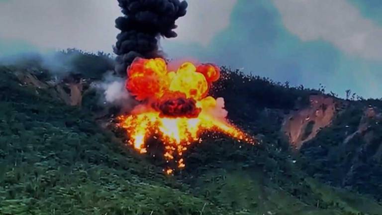 Fuerzas Armadas toman control total de Buenos Aires, Imbabura, en ofensiva contra la minería ilegal