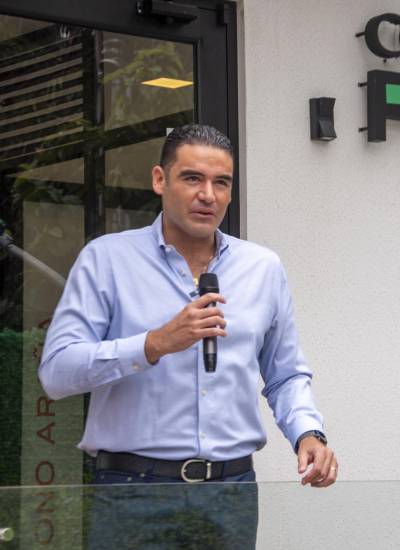 Juan José Yúnez, alcalde de Samboróndon.