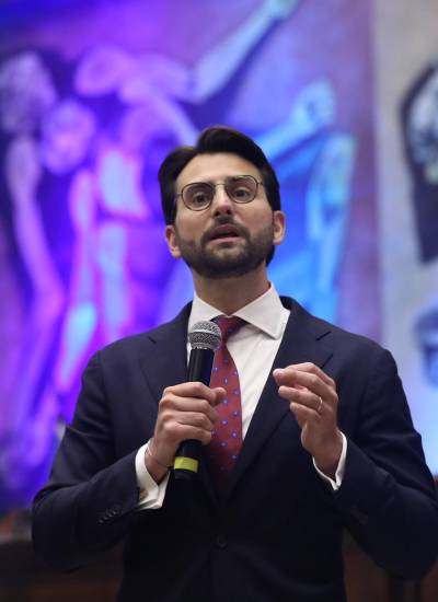 Niels Olsen rindió cuentas ante la ciudadanía tras un año de gestión en la Asamblea.