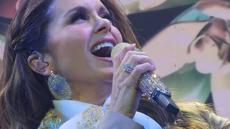 Lucero reacciona a la altura de Quito: 'Esto está mortal'