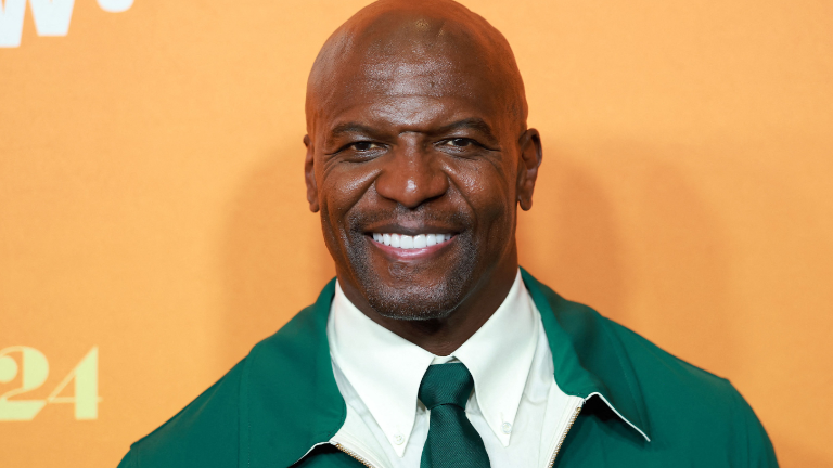 Terry Crews revive el icónico baile de '¿Y dónde están las rubias?' y causa furor en redes