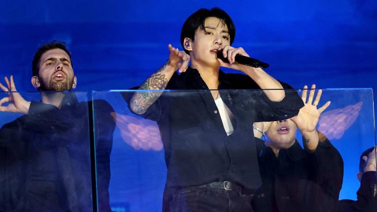 Condenan a seguidora que acosó a Jungkook de BTS y visitó su vivienda más de 20 veces
