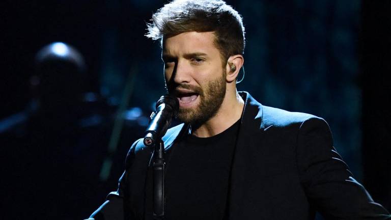 Pablo Alborán cancela un concierto tras ser diagnosticado con neumoní