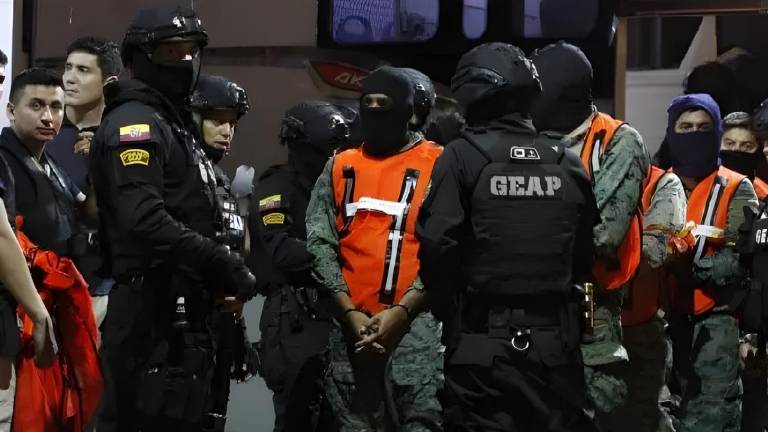 Chats revelan que militares tuvieron una reunión virtual para unificar su versión en el caso Las Malvinas