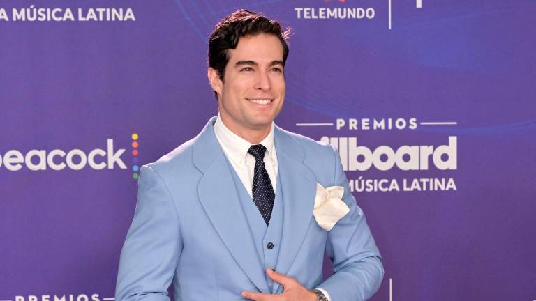 Danilo Carrera responde a las críticas tras conducir Miss Grand All Stars