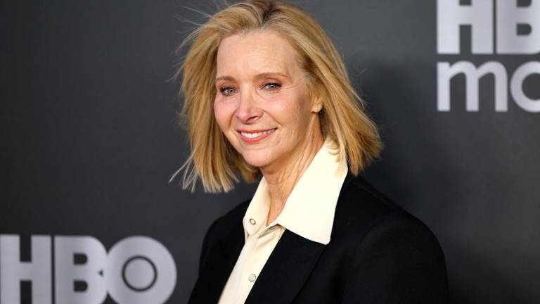 Lisa Kudrow reaviva la polémica entre Ross y Rachel y toma partido por su amiga