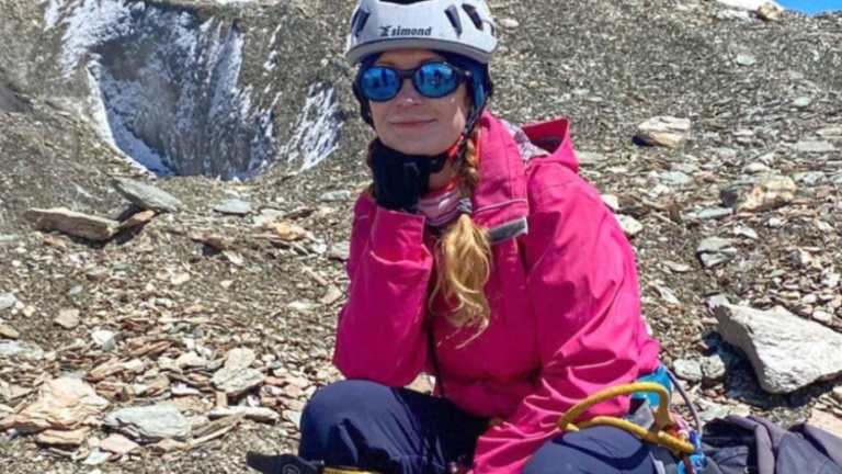 Autoridades de Kirguistán presumen que la alpinista rusa Natalia Nagovitsyna habría muerto