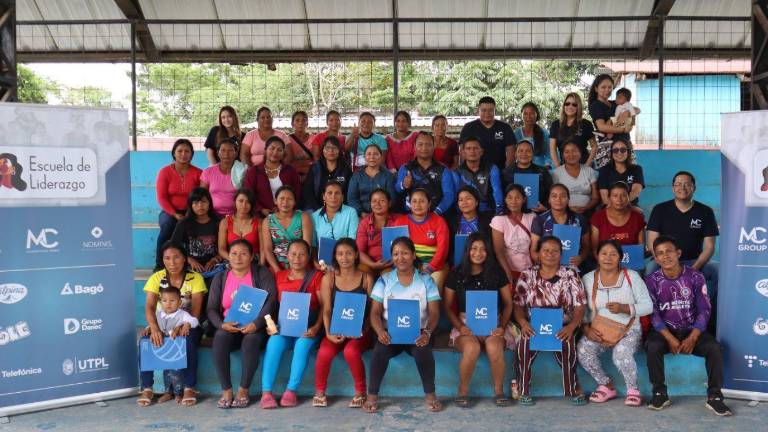 Mujeres Amazónicas quer participaron de los tres días de la Escuela de Liderazgo.