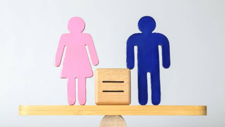 Ecuatoriana se arrepiente de haber cambiado su nombre y género: Corte Constitucional analiza el caso