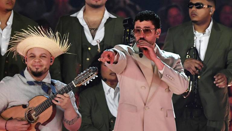 Así se prepara Bad Bunny para un Super Bowl que promete hacer historia