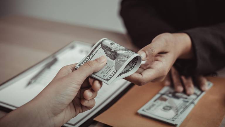 ¿Cómo saber si recibiré el décimo cuarto sueldo de USD 482 en este mes de agosto de 2026?