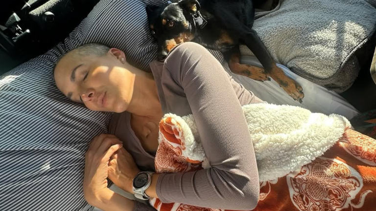 La 'Flaca' Guerrero vuelve a casa tras su quinta quimioterapia y envía un mensaje de agradecimiento