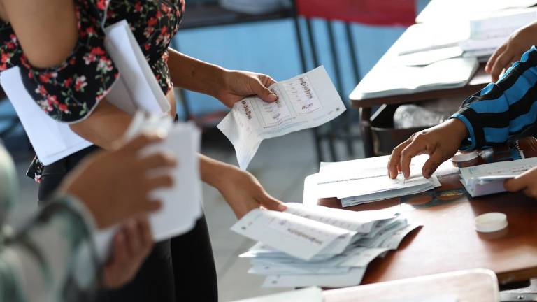 CNE aprueba el diseño de las papeletas para las elecciones seccionales y del CPCCS 2027