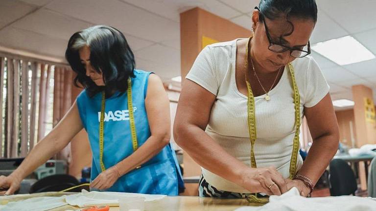 Municipio de Guayaquil abre 100 nuevos cupos para cursos gratuitos de patronaje, corte y confección en