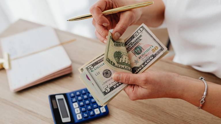 Décimo tercer sueldo en Ecuador: Así puedes calcular tu pago