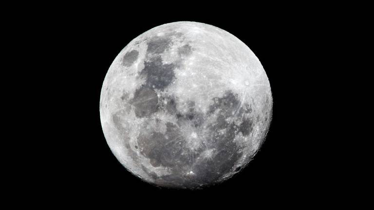 Calendario lunar diciembre 2025: ¡Una superluna para cerrar el año!