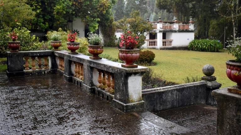 Advertencia meteorológica: Inamhi prevé lluvias y alta radiación para este fin de semana