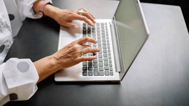 ¿Buscas trabajo en Guayaquil? Empresas abren vacantes para pasantes, supervisores y analistas