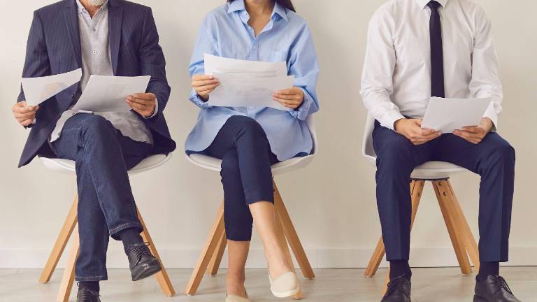 Ministerio de Trabajo anuncia feria laboral en Guayaquil con 3.000 vacantes en empresas