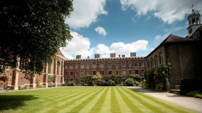 Becas del 100 % para estudiar posgrados en la Universidad de Cambridge: ¿cómo postular?