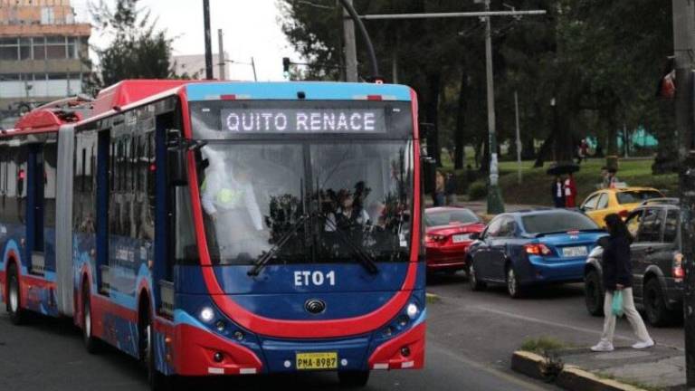 Trolebús y Ecovía ampliarán su horario por la consulta popular de este domingo 16 de noviembre