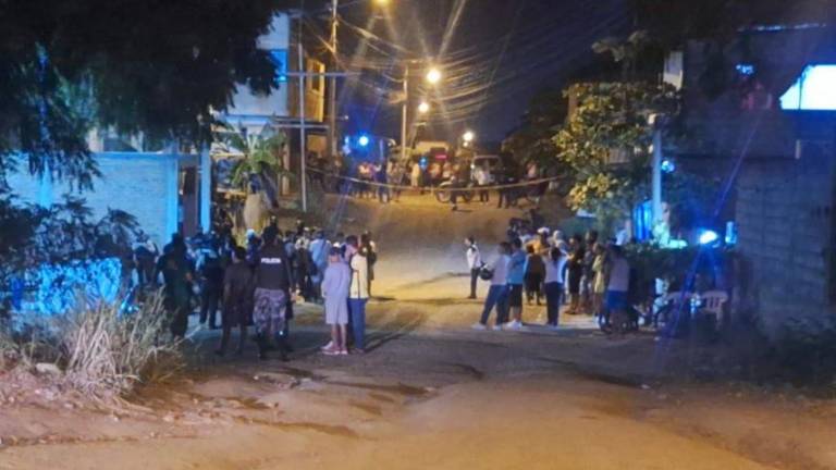 Masacre en Montecristi: cinco personas fallecieron y cinco resultaron heridas en una cancha de vóley