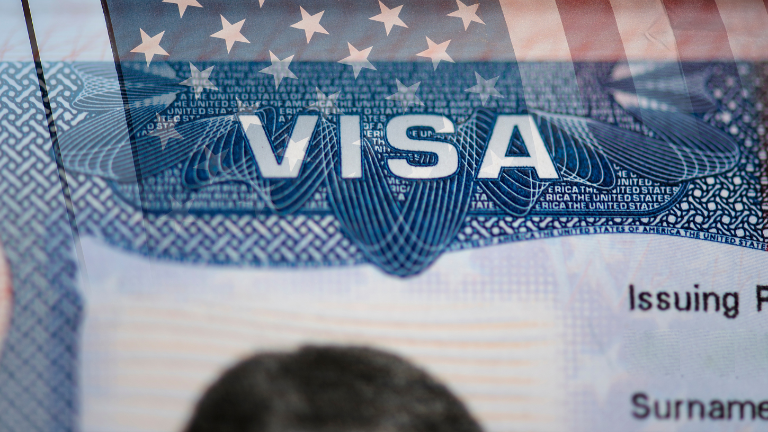 Visa americana sube a 435 dólares desde octubre: Esto es lo que tienes que saber