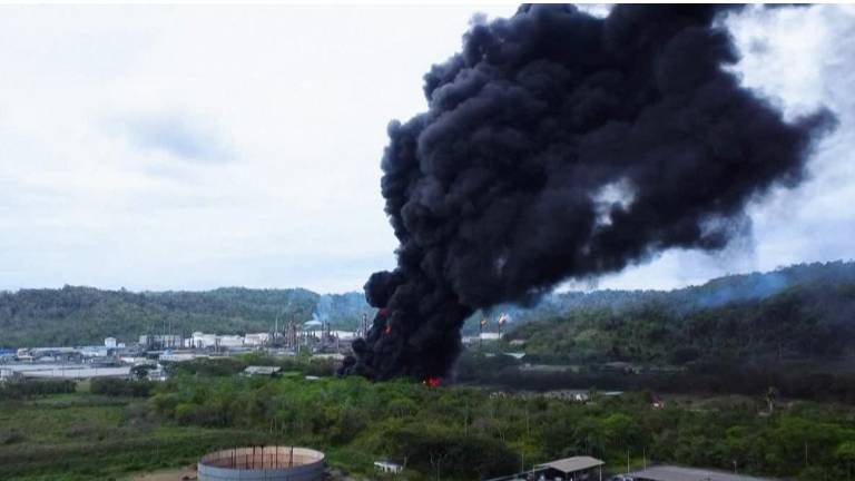 Incendio en Petroecuador: una turbina resultó afectada en estación de bombeo de Quinindé