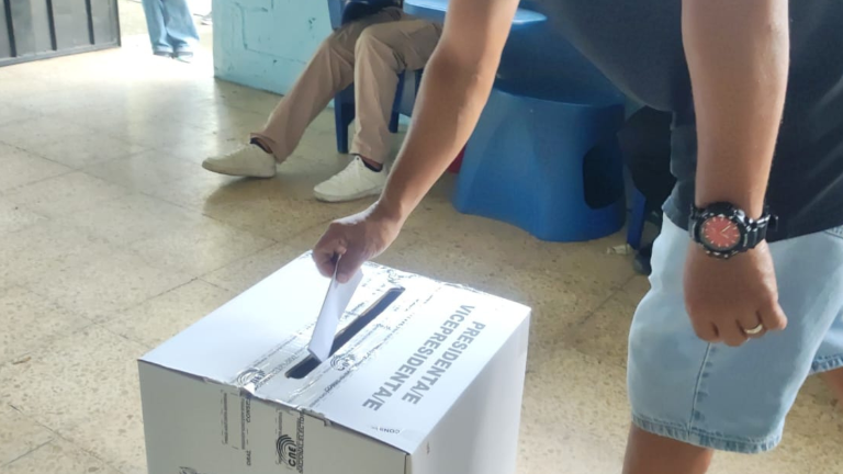 ¿Cuándo pagará el CNE a los miembros de mesa de las elecciones 2025?