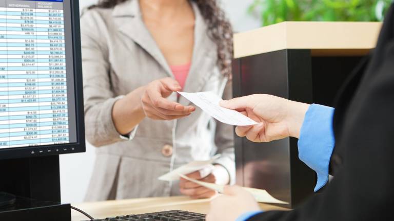 Feriado del 9 de octubre: ¿Qué servicios bancarios estarán disponibles en Ecuador?