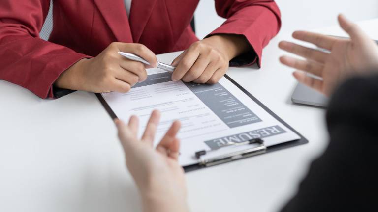 Embajada de EE. UU. en Ecuador abre nueva vacante en Quito: estos son los requisitos para postular
