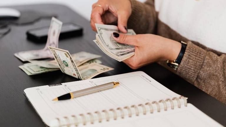 ¿Qué pasa con el décimo si renuncias? Lo que debes saber antes de dejar tu trabajo