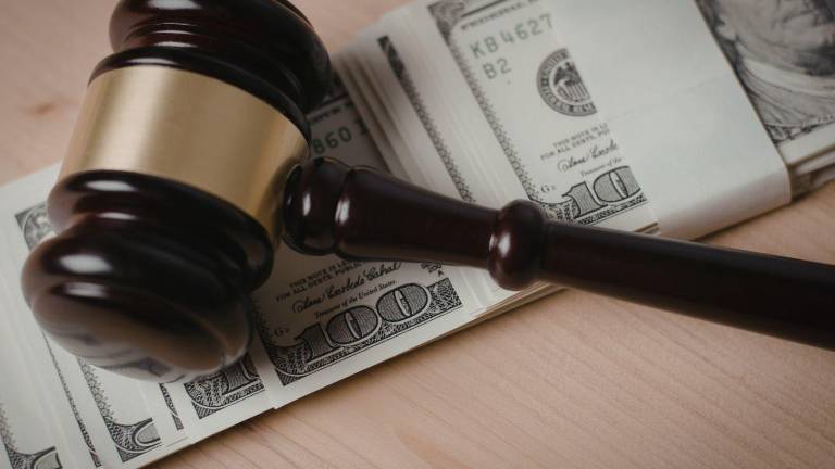 ¿Qué hacer si te demandan por no pagar tus deudas en Ecuador en 2026? Guía legal actualizada