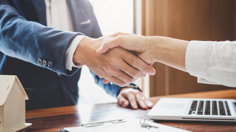 Gobierno abre vacantes para seis cargos profesionales: así puedes aplicar