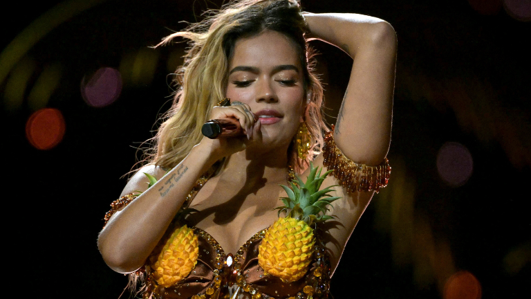 Karol G hará historia como la primera latina en encabezar el festival de Coachella