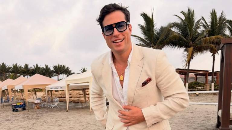 ¡Nuevamente en el escenario! Danilo Carrera conducirá el Miss Grand International All Stars en Tailandia
