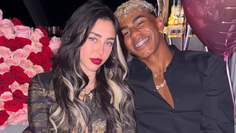 Lamine Yamal y Nicki Nicole confirman su relación con romántica foto