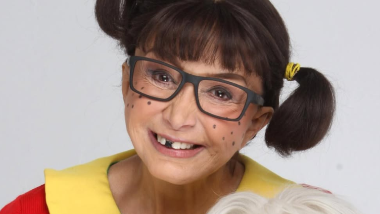 María Antonieta de las Nieves reaparece y aclara su estado de salud