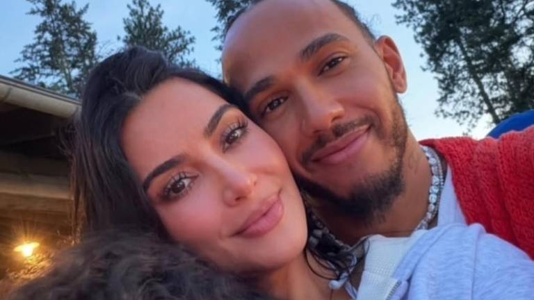 Kim Kardashian sorprende al compartir su primera fotografía junto a Lewis Hamilton y aviva su romance