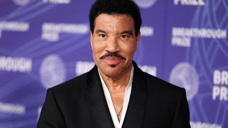 Lionel Richie frena temporalmente su agenda musical tras someterse a un procedimiento cardíaco