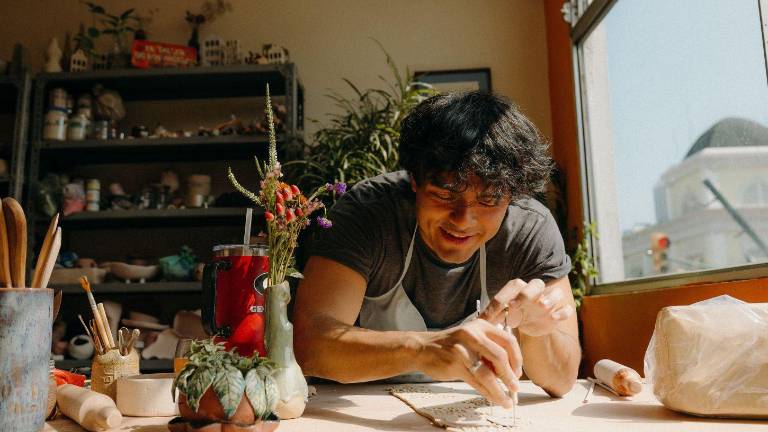 Alfonso Ponce, el artista que sigue fiel a su raíz y a un oficio que aprendió de sus abuelos