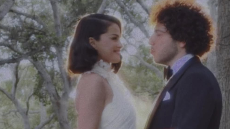 Taylor Swift y Ed Sheeran sorprendieron a los invitados con emotivas palabras en la boda de Selena Gomez