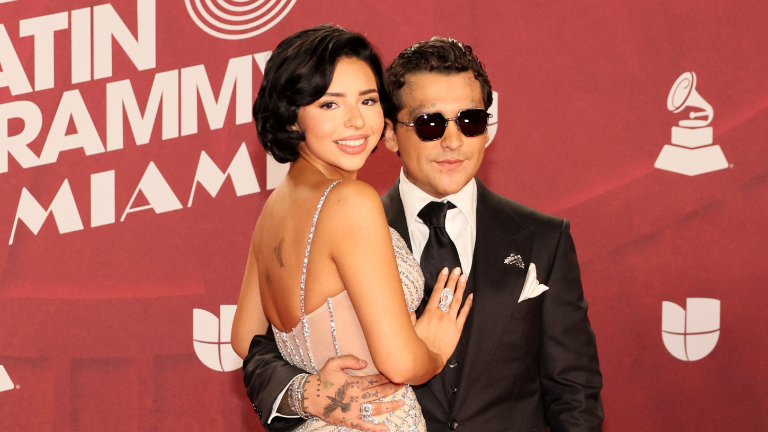 Christian Nodal confirmó que su boda religiosa con Ángela Aguilar será en 2026.