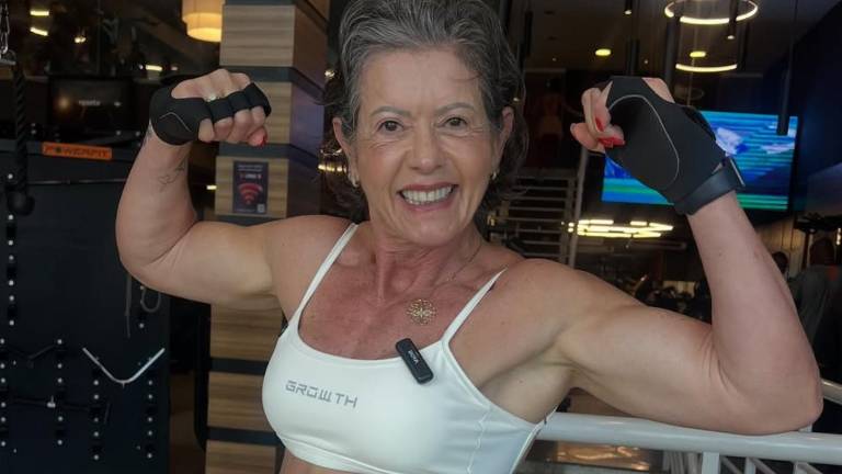 Mónica Bousquet: la mujer que empezó a entrenar a los 53 y presume sus músculos a los 64