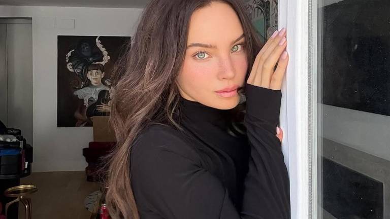 Belinda se vuelve viral tras recrear un asalto en un microbús de México